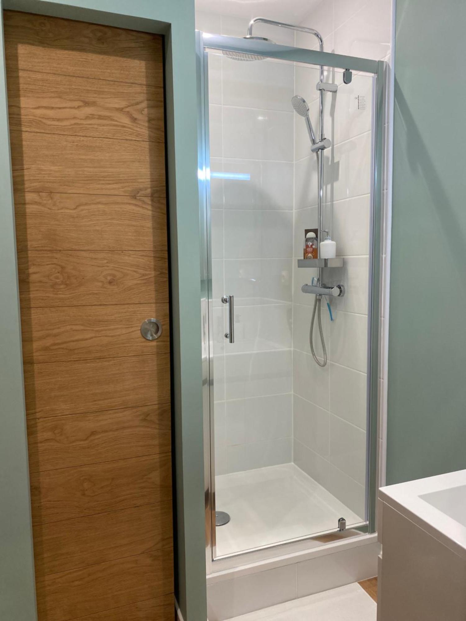 Fantastic Ground Floor Apartment Opposite Thermes Bagneres-de-Luchon Luaran gambar
