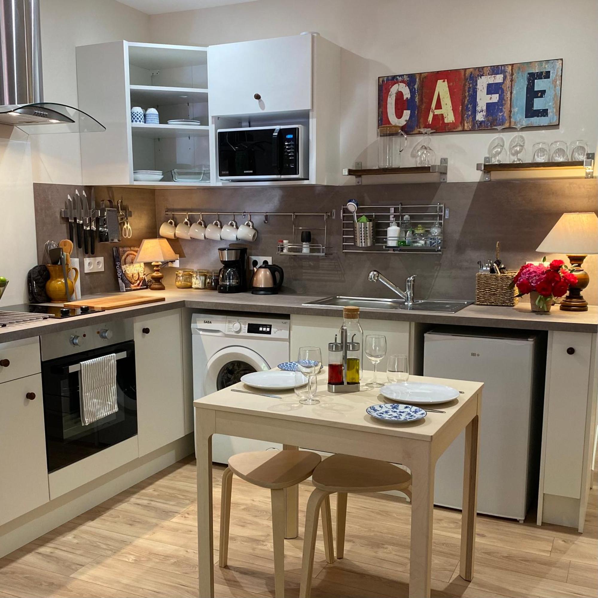 Fantastic Ground Floor Apartment Opposite Thermes Bagneres-de-Luchon Luaran gambar